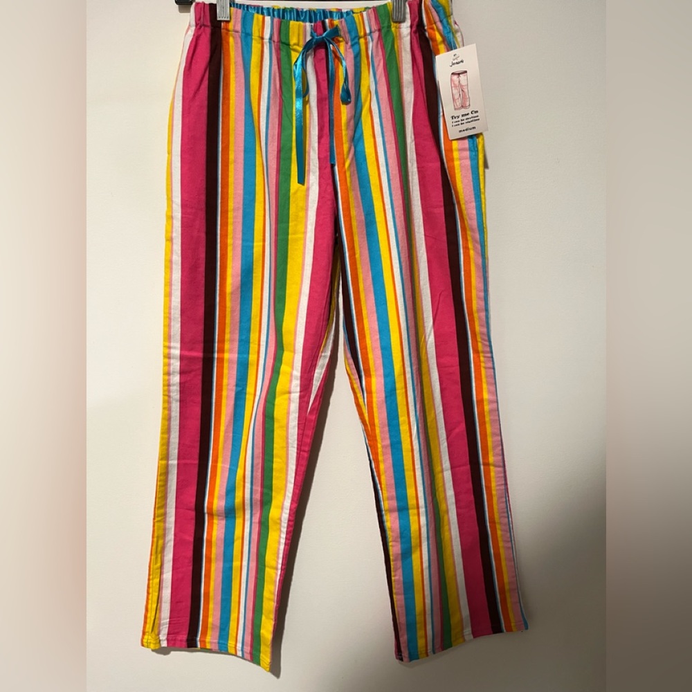 NWT’s JENADA Cotton Flannel Bold Fun Baja Drawstring Stripe Beach Pants Size: M